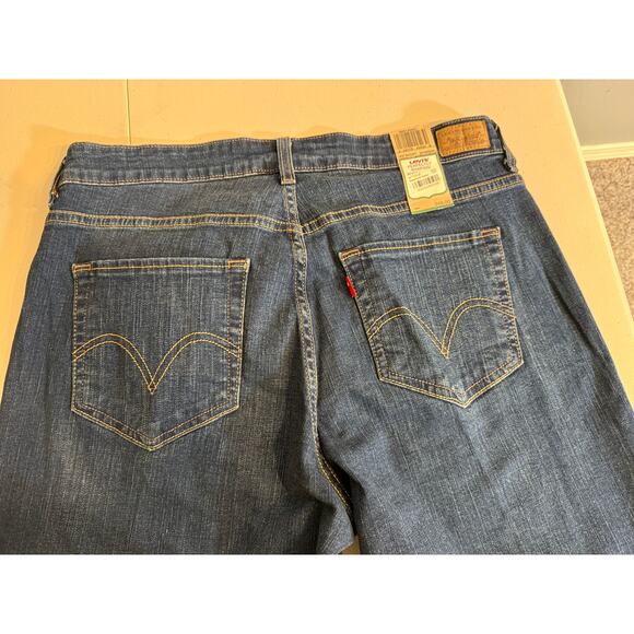 Levi's Women's jeans Perfectly Shaping boot cut 512 denim  Sz 16W short NEW - Picture 5 of 9